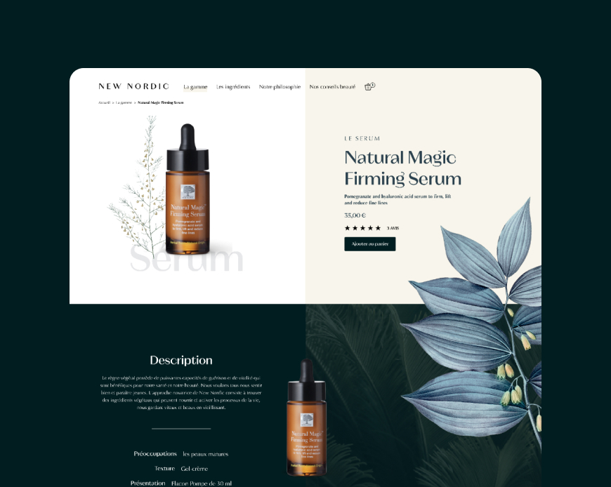 Page produit desktop du site New Nordic — fiche du Natural Magic Firming Serum avec illustration botanique, fond crème et vert foncé, typographie serif élégante.